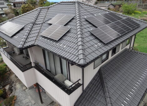 群馬県前橋市H様　【シャープ】太陽光パネル・蓄電池・パワコン設置工事