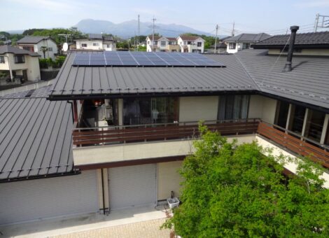 群馬県前橋市H様　【シャープ】太陽光パネル・蓄電池・パワコン設置工事