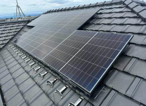 群馬県前橋市N様　【カナディアンソーラー】太陽光パネル・蓄電池・パワコン設置工事